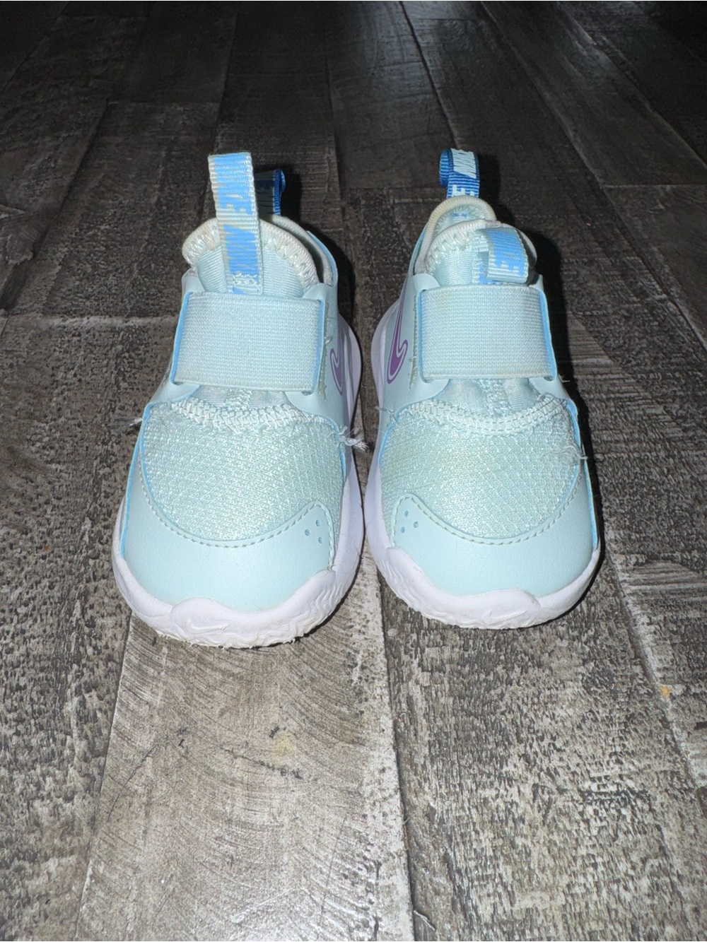 Nike Kids Light Blue Sneakers with Purple Swoosh - Picture 2 of 3